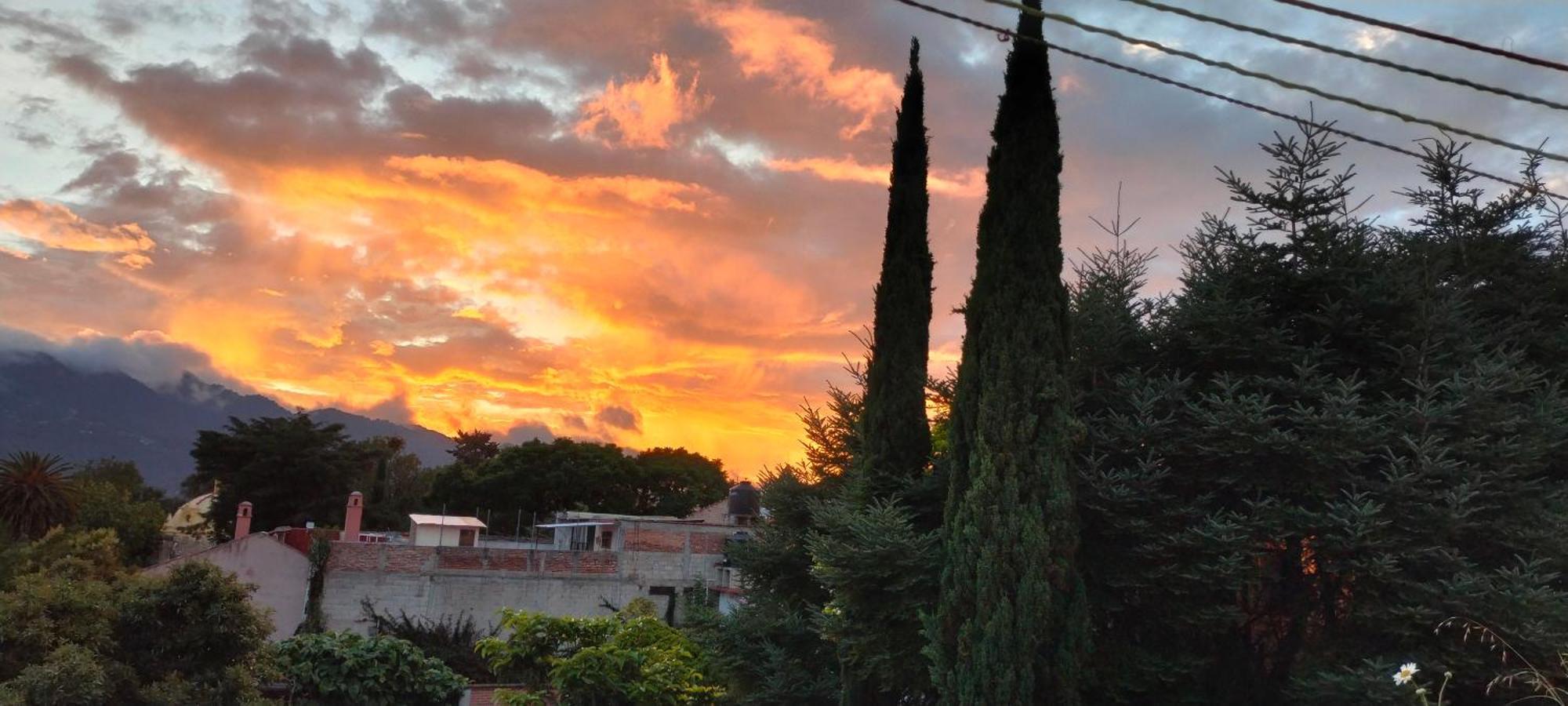 Kukulkan Hostal San Cristobal de las Casas Luaran gambar