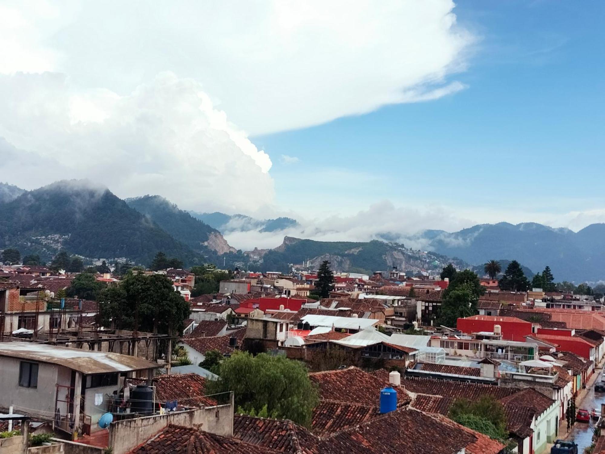 Kukulkan Hostal San Cristobal de las Casas Luaran gambar